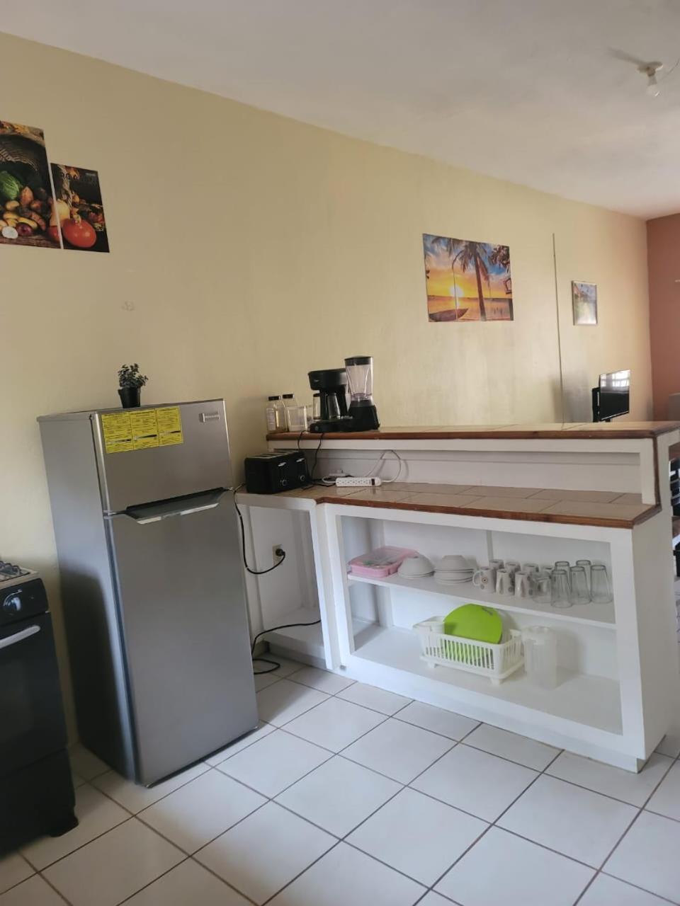 B Aparts Hotel Coxen Hole Zewnętrze zdjęcie